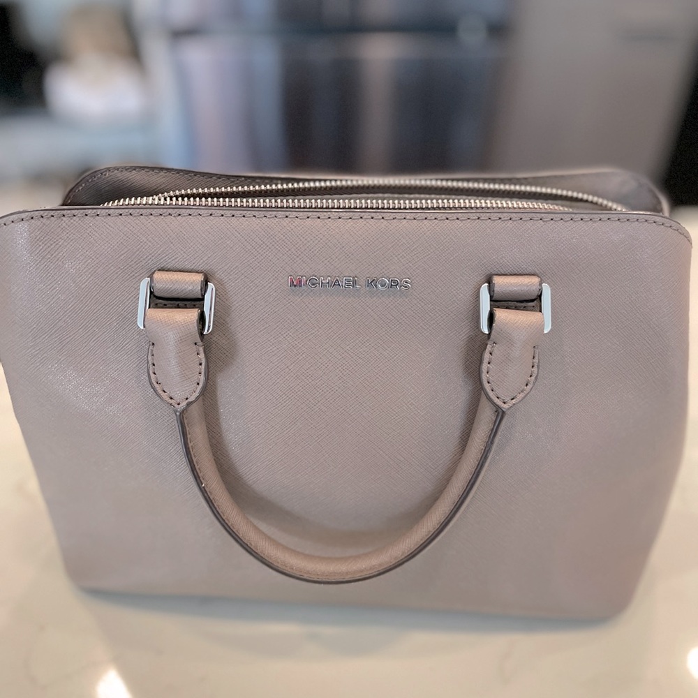 MICHAEL KORS handbag taupe